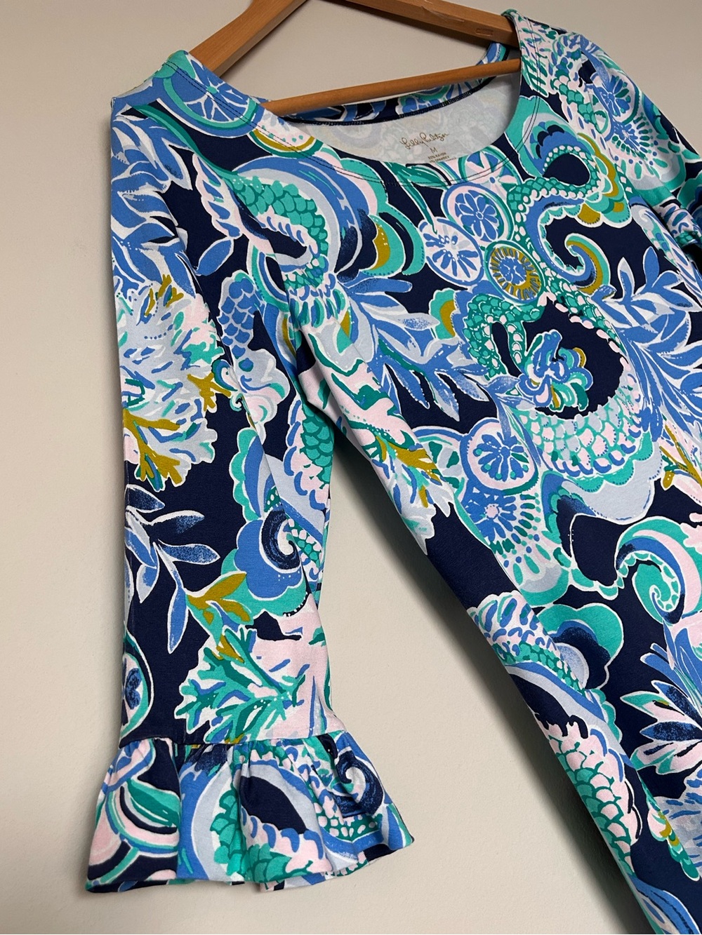Lilly Pulitzer Blue, Aqua & White Paisley Shift Dress size M - Picture 4 of 12